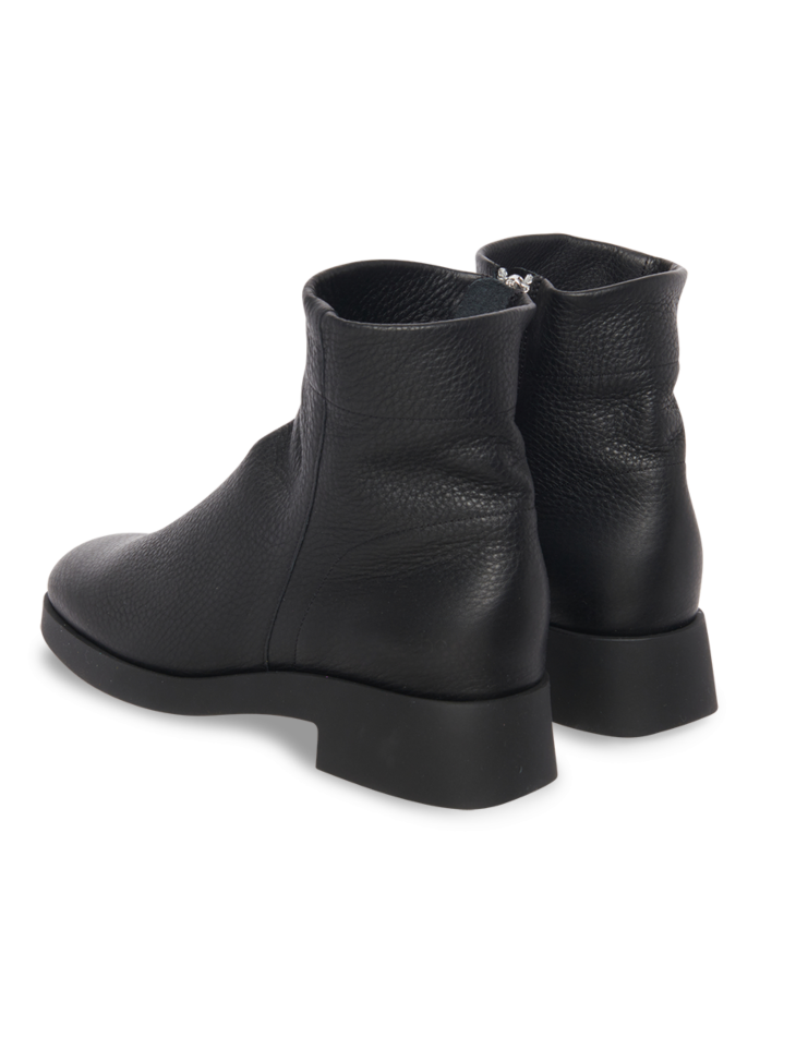 Taisha Rocky noir